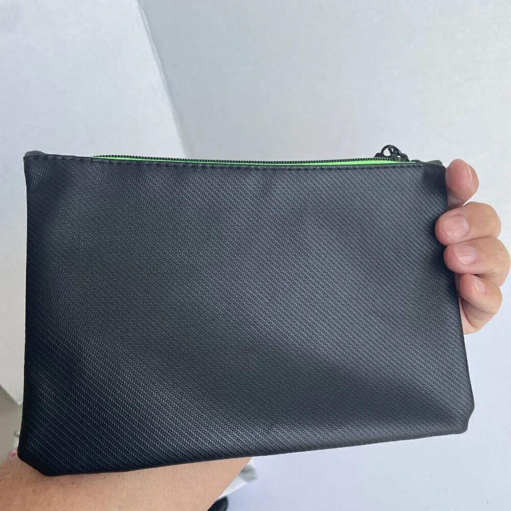 ipsy ***smoke free